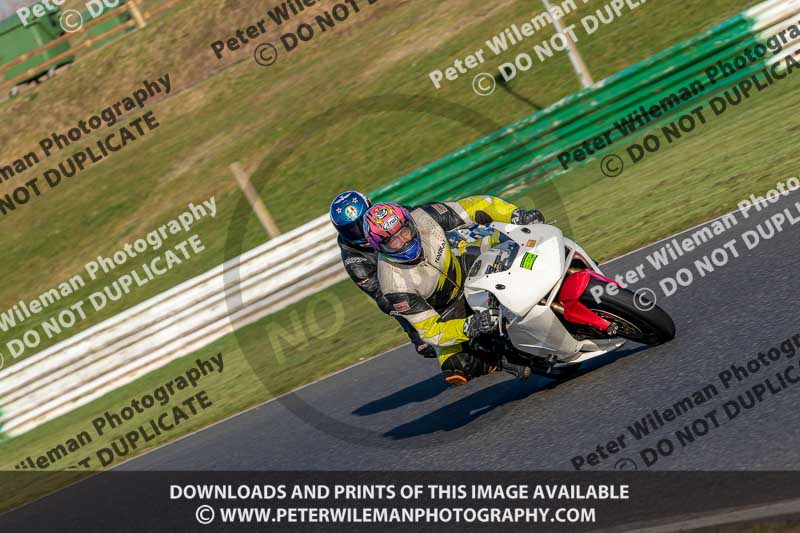 PJM Wedding Photography;enduro digital images;event digital images;eventdigitalimages;mallory park;mallory park photographs;mallory park trackday;mallory park trackday photographs;no limits trackdays;peter wileman photography;racing digital images;trackday digital images;trackday photos